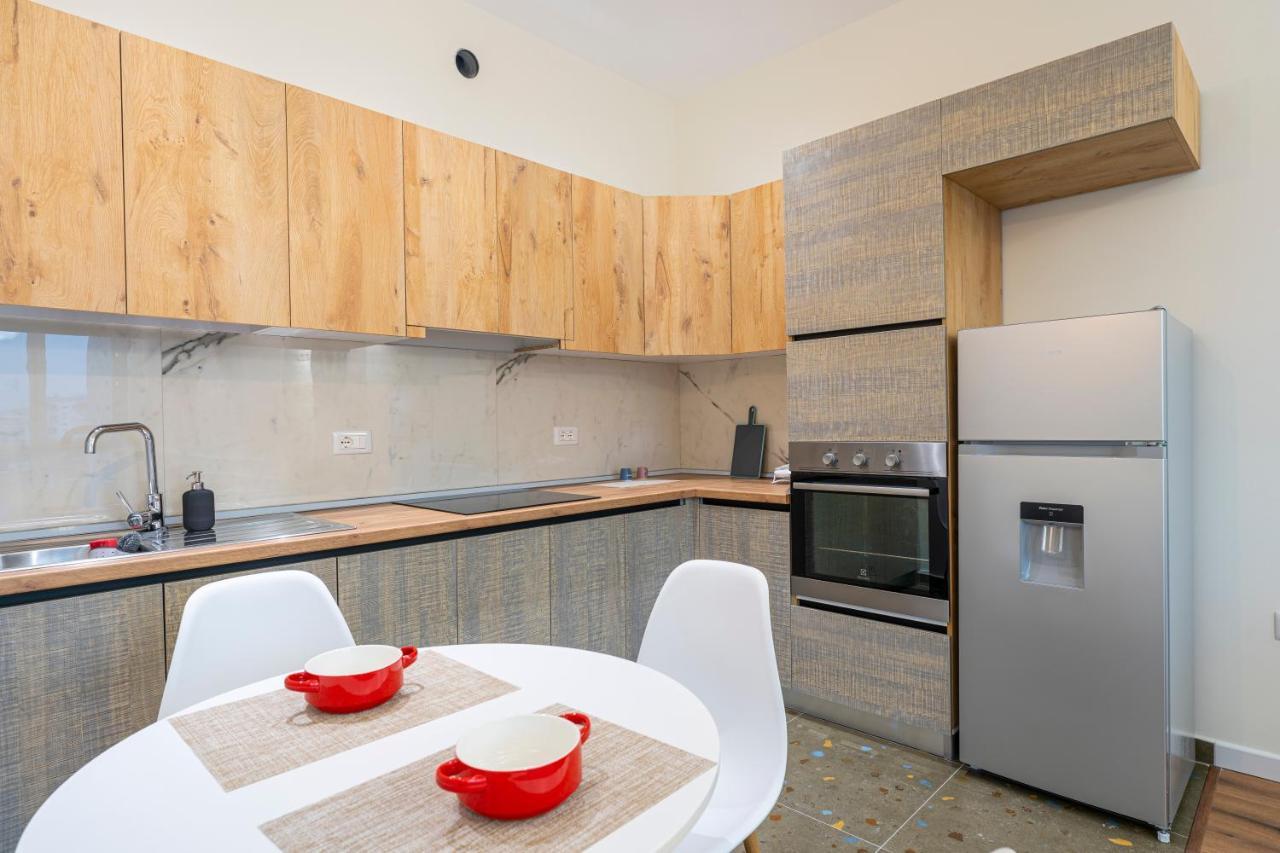 Cane Apartment Emerald Tirana Extérieur photo